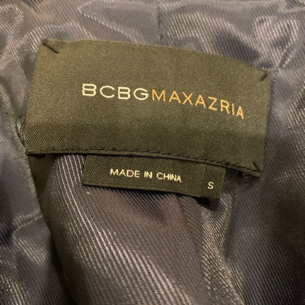 BCBG MAXAZRIA Rayon/Silk Blazer 🖤 - Picture 3 of 7